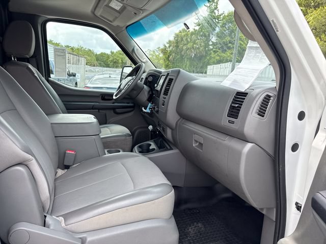 Used 2020 Nissan NV 3500 SV RWD image 17