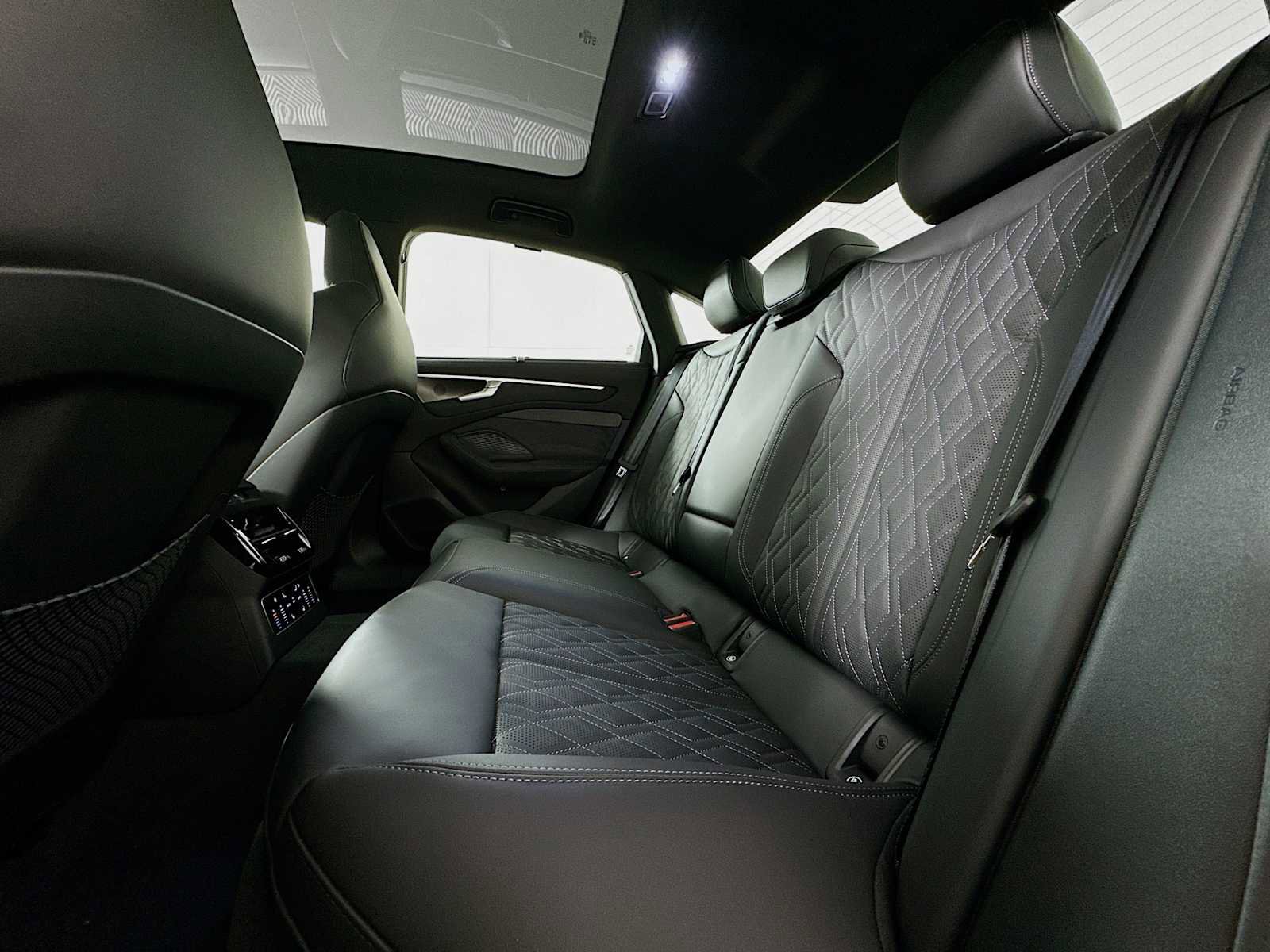 New 2026 Audi A6 Prestige image 23