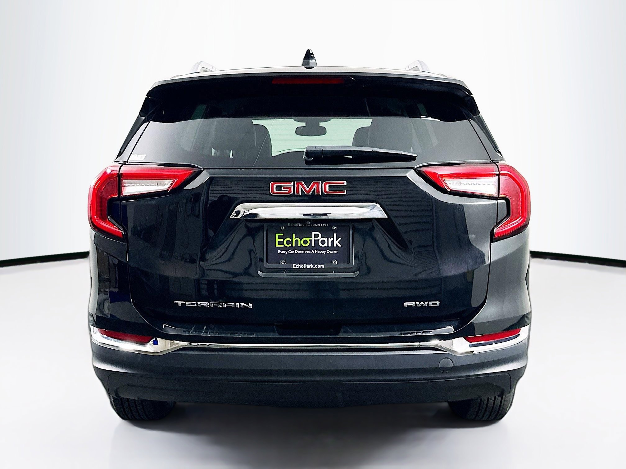 Used 2024 GMC Terrain SLT image 7