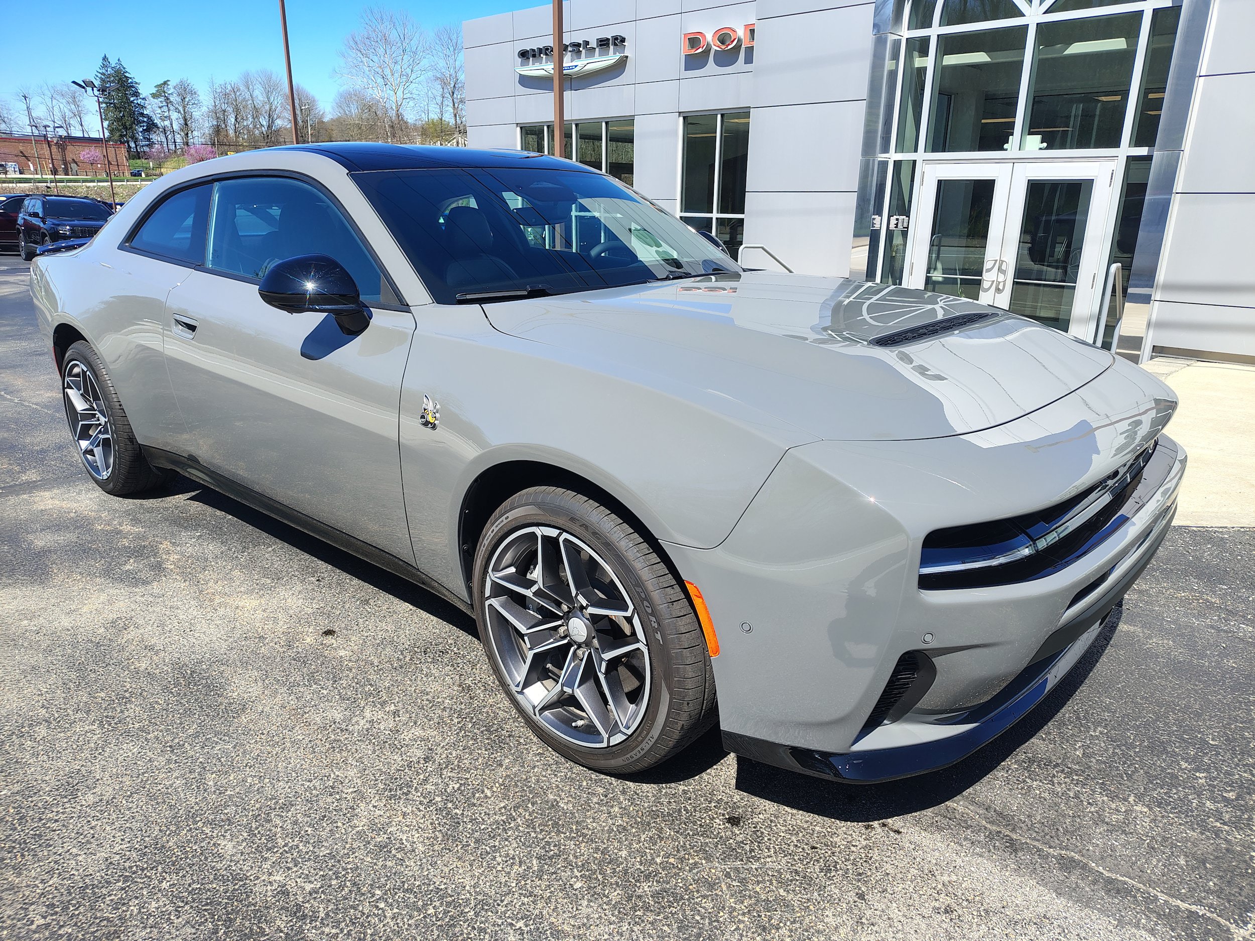 Used 2026 Dodge Charger Scat Pack AWD/4WD image 2