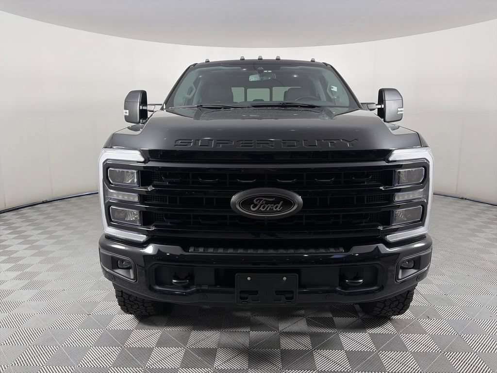 Used 2023 Ford F250 Lariat w/ Lariat Ultimate Package AWD/4WD image 2
