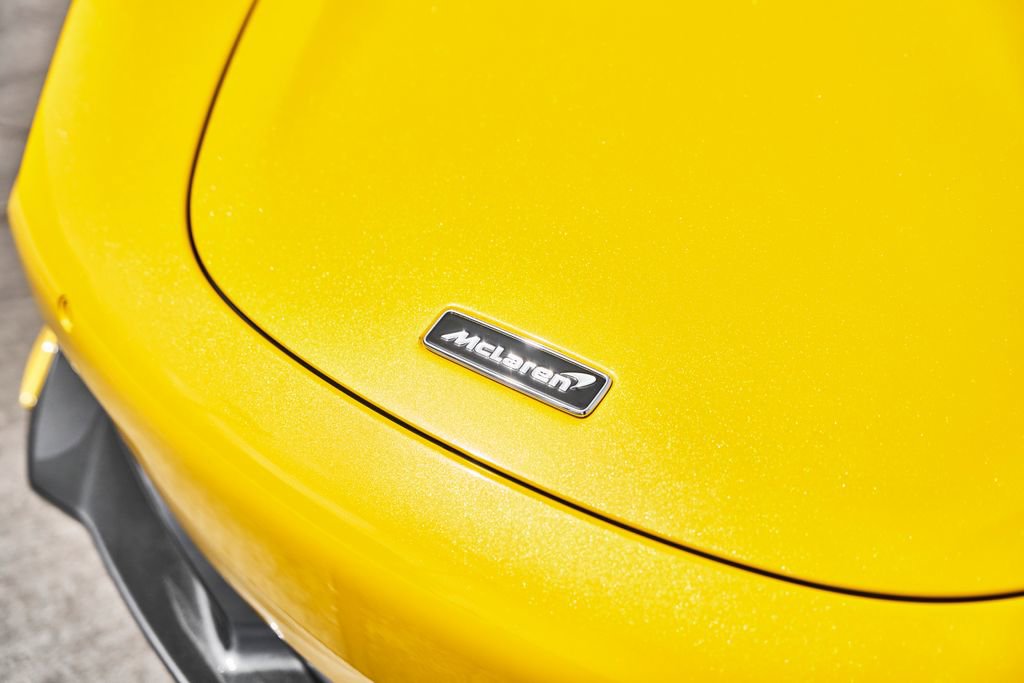 Used 2021 McLaren 720S Luxury RWD image 8
