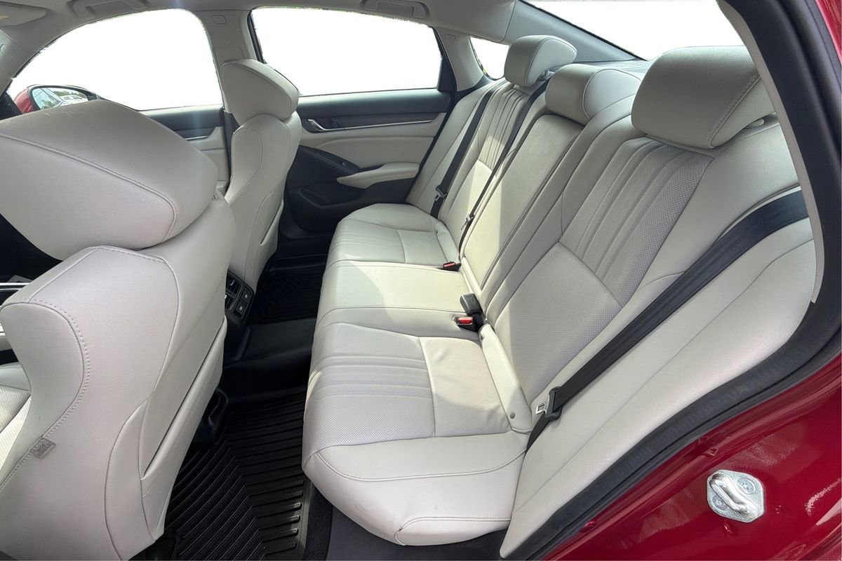 Used 2021 Honda Accord EX-L image 10