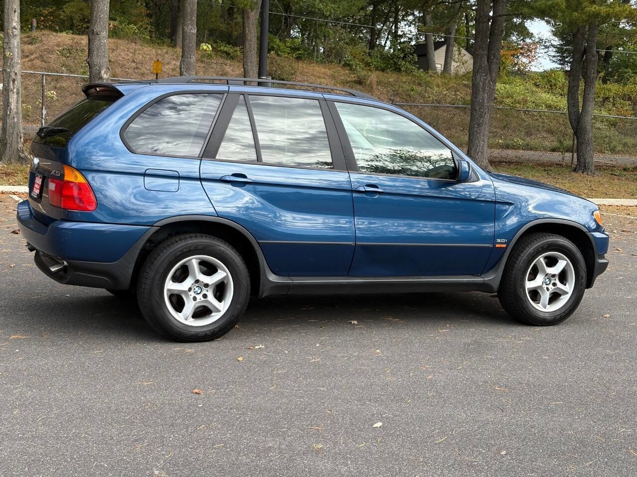Used 2003 BMW X5 3.0i image 5