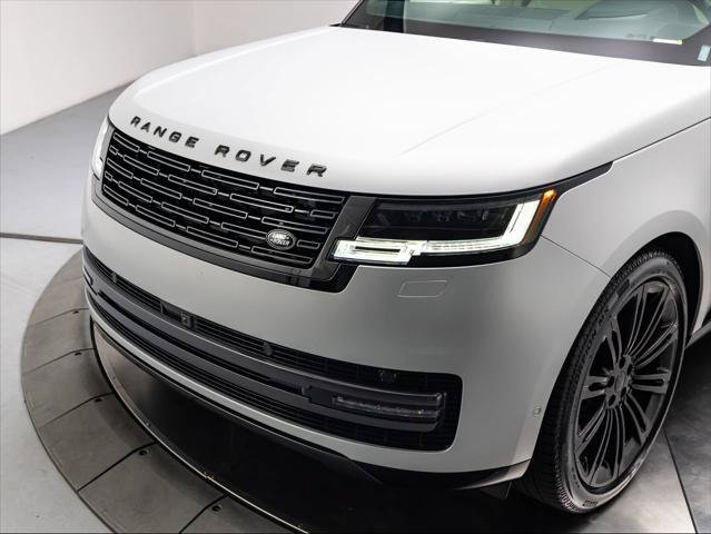New 2026 Land Rover Range Rover Long Wheelbase Autobiography AWD/4WD image 9