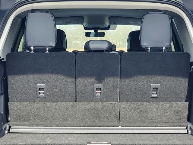 New 2026 Lincoln Navigator Premiere image 22