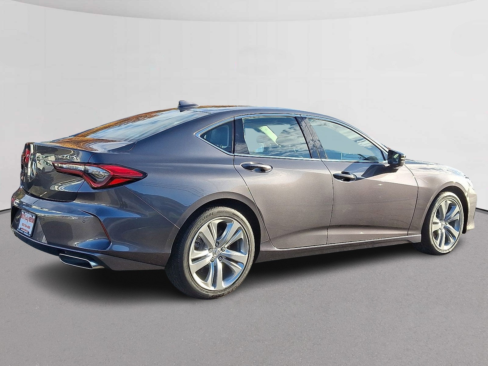 Used 2023 Acura TLX w/ Technology Package image 11