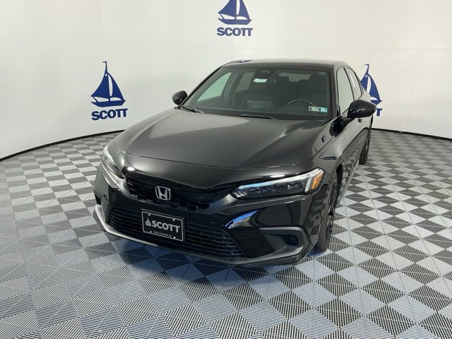 Used 2023 Honda Civic Sport image 3