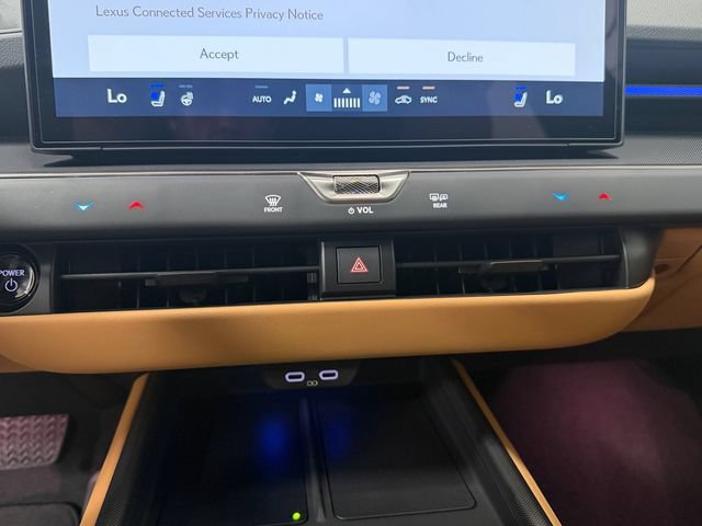 New 2026 Lexus ES 350e FWD image 28