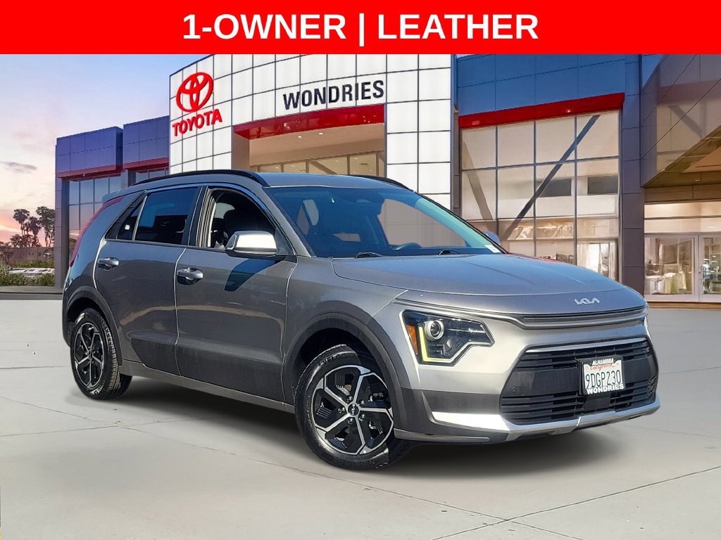 Used 2023 Kia Niro EX