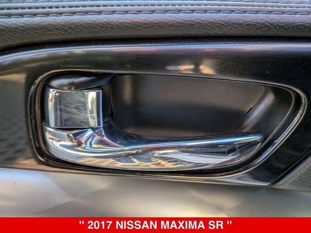 Used 2017 Nissan Maxima SR w/ Midnight Edition FWD image 12