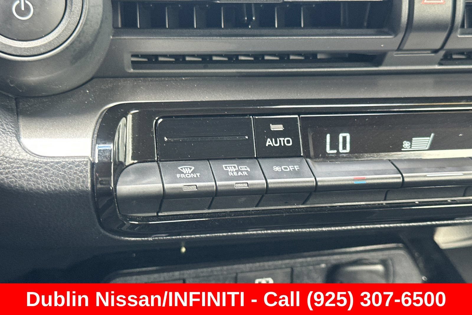 Used 2025 Toyota Prius LE FWD image 29