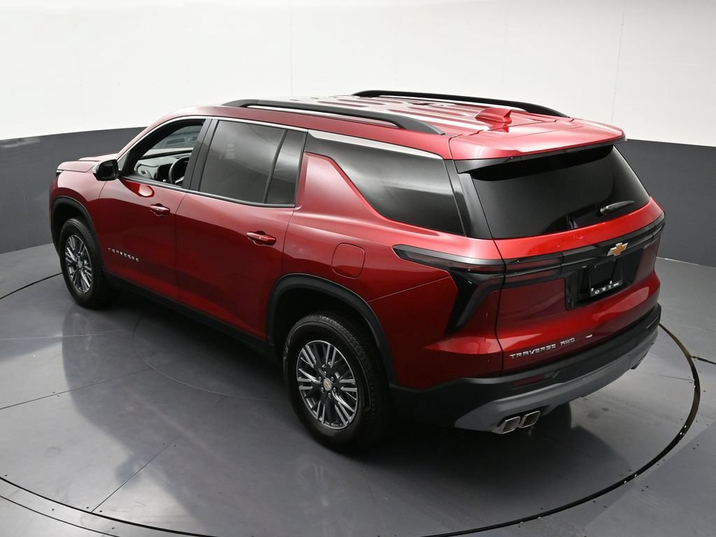 Certified 2026 Chevrolet Traverse LT w/ Driver Confidence Package AWD/4WD image 18