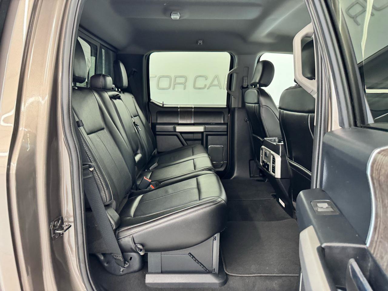 Used 2020 Ford F250 Lariat w/ Lariat Value Package AWD/4WD image 18