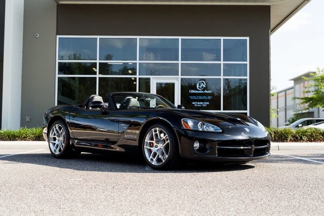 Used 2008 Dodge Viper SRT-10 w/ Protection Group RWD image 1