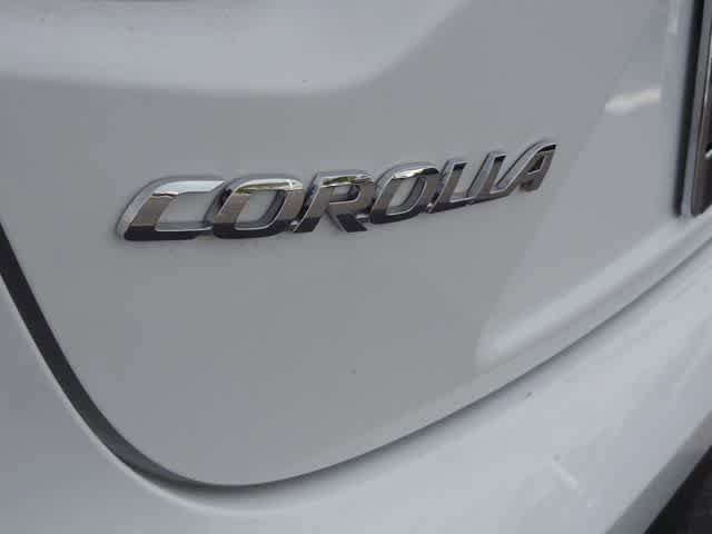 Used 2025 Toyota Corolla LE image 34