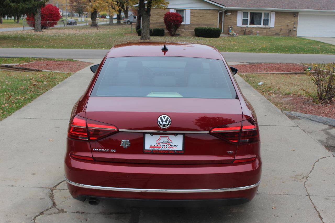 Used 2017 Volkswagen Passat 1.8T SE image 9