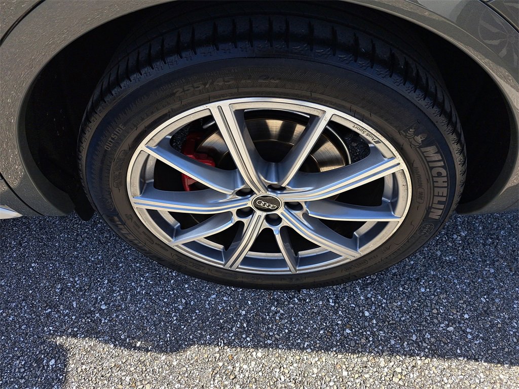 Certified 2023 Audi SQ5 Premium Plus w/ Premium Plus Package image 29