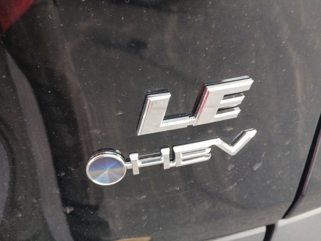 New 2025 Toyota RAV4 LE image 9