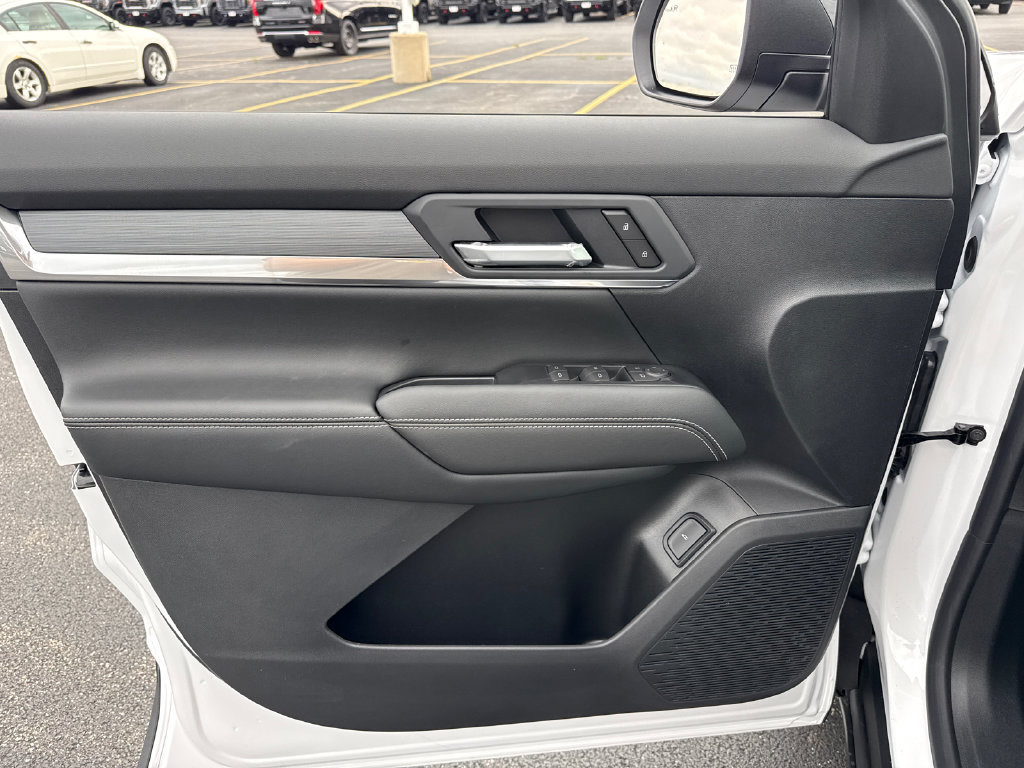 New 2027 GMC Terrain Elevation w/ Elevation Premium Package AWD/4WD image 15