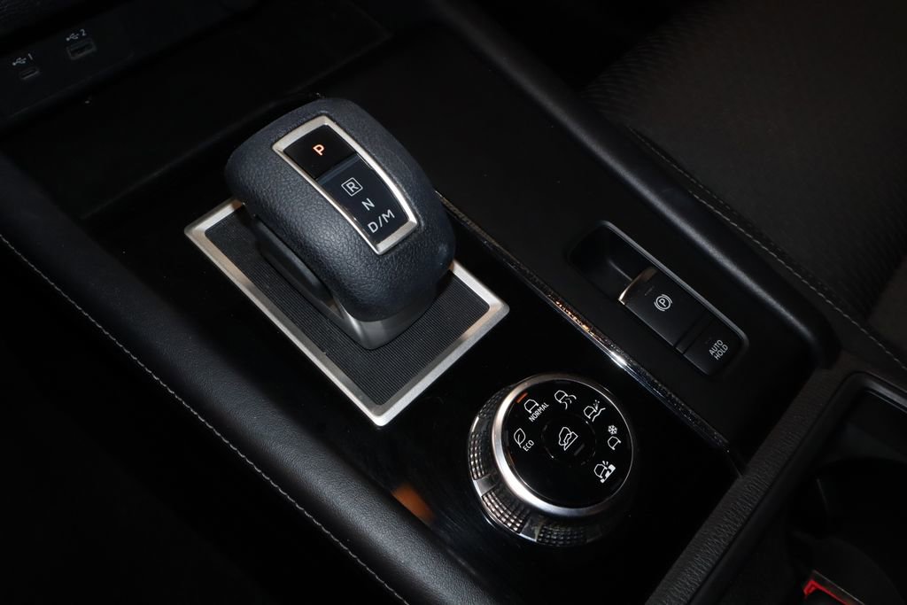 Used 2022 Mitsubishi Outlander ES image 31