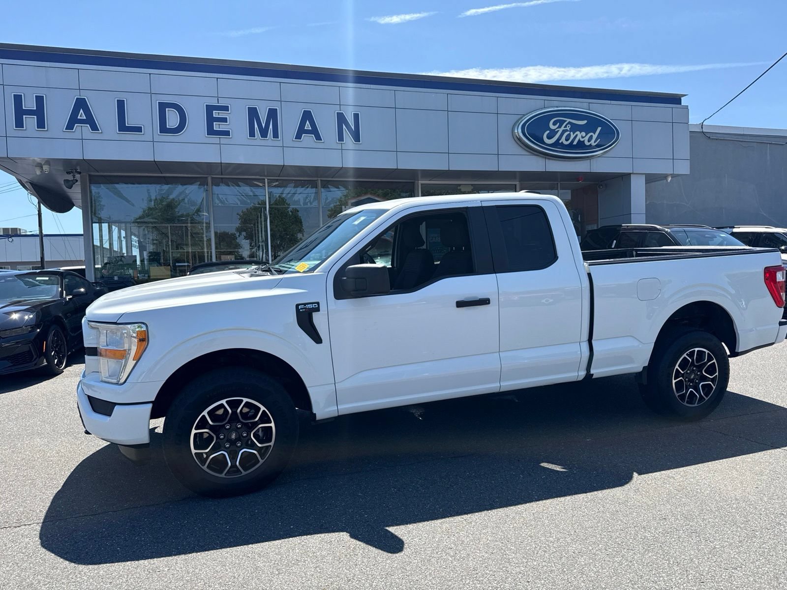 Used 2022 Ford F150 XL w/ STX Appearance Package AWD/4WD image 1
