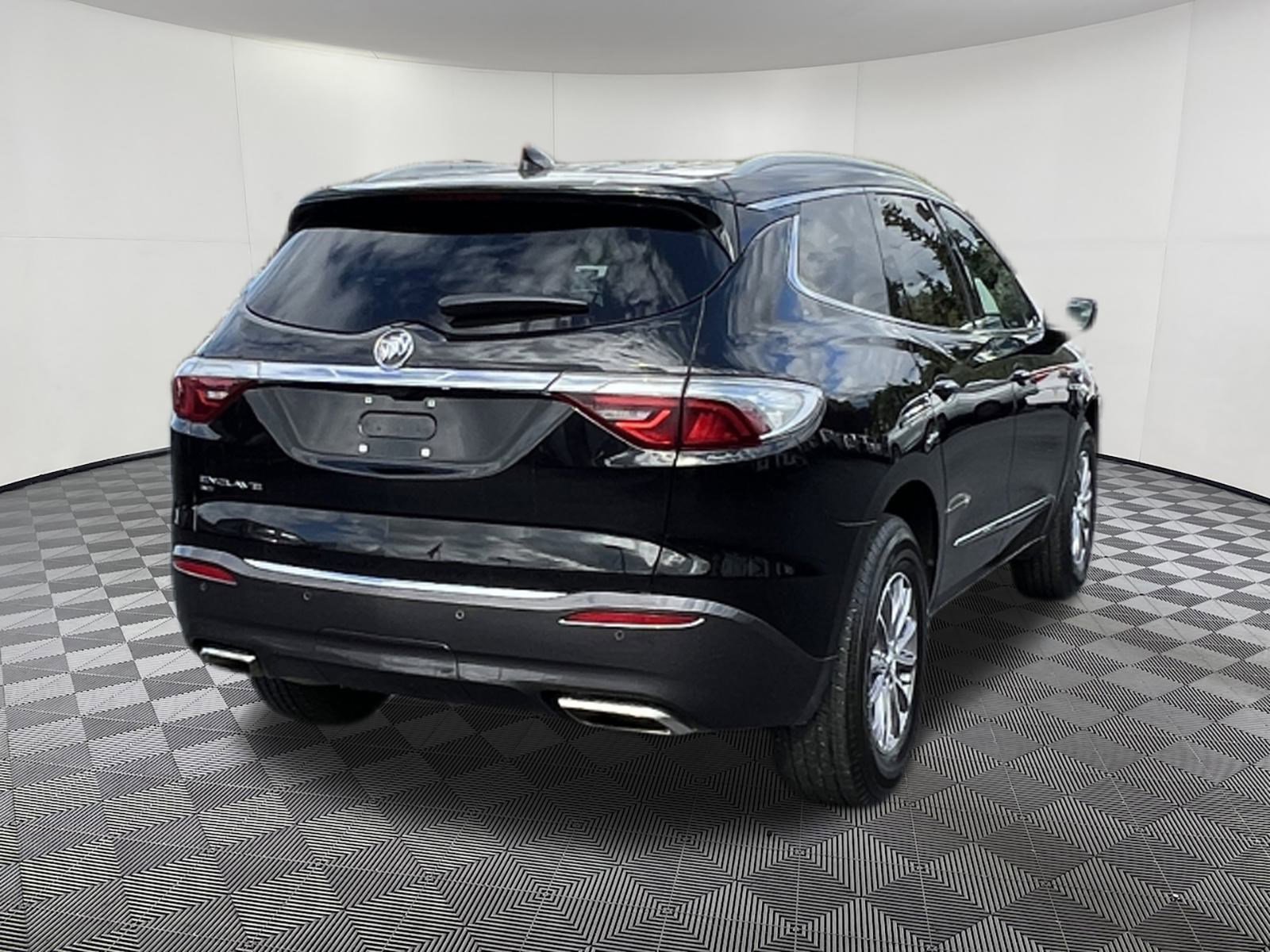 Used 2023 Buick Enclave Premium image 6