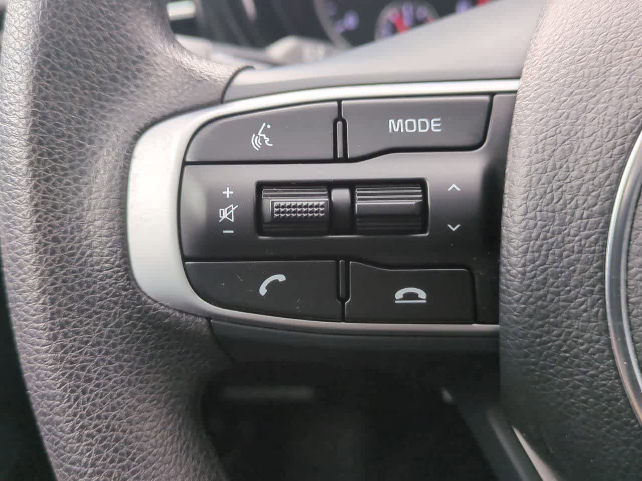 Used 2023 Kia K5 LXS image 22