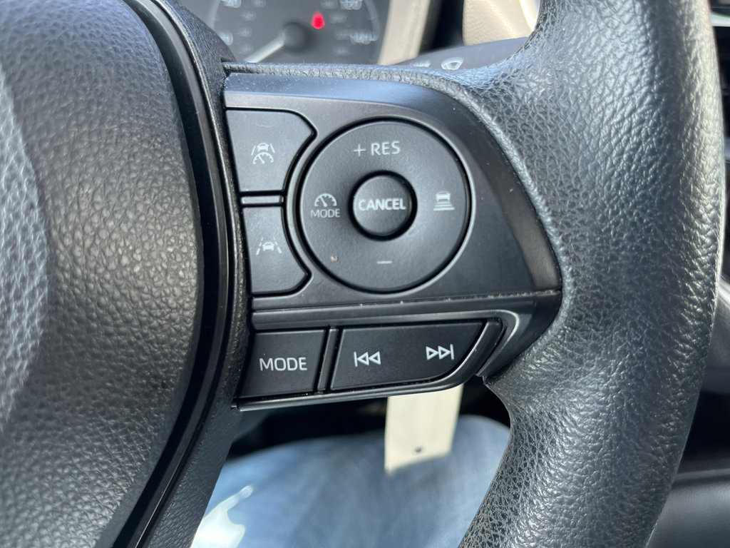 Used 2023 Toyota Corolla LE image 16