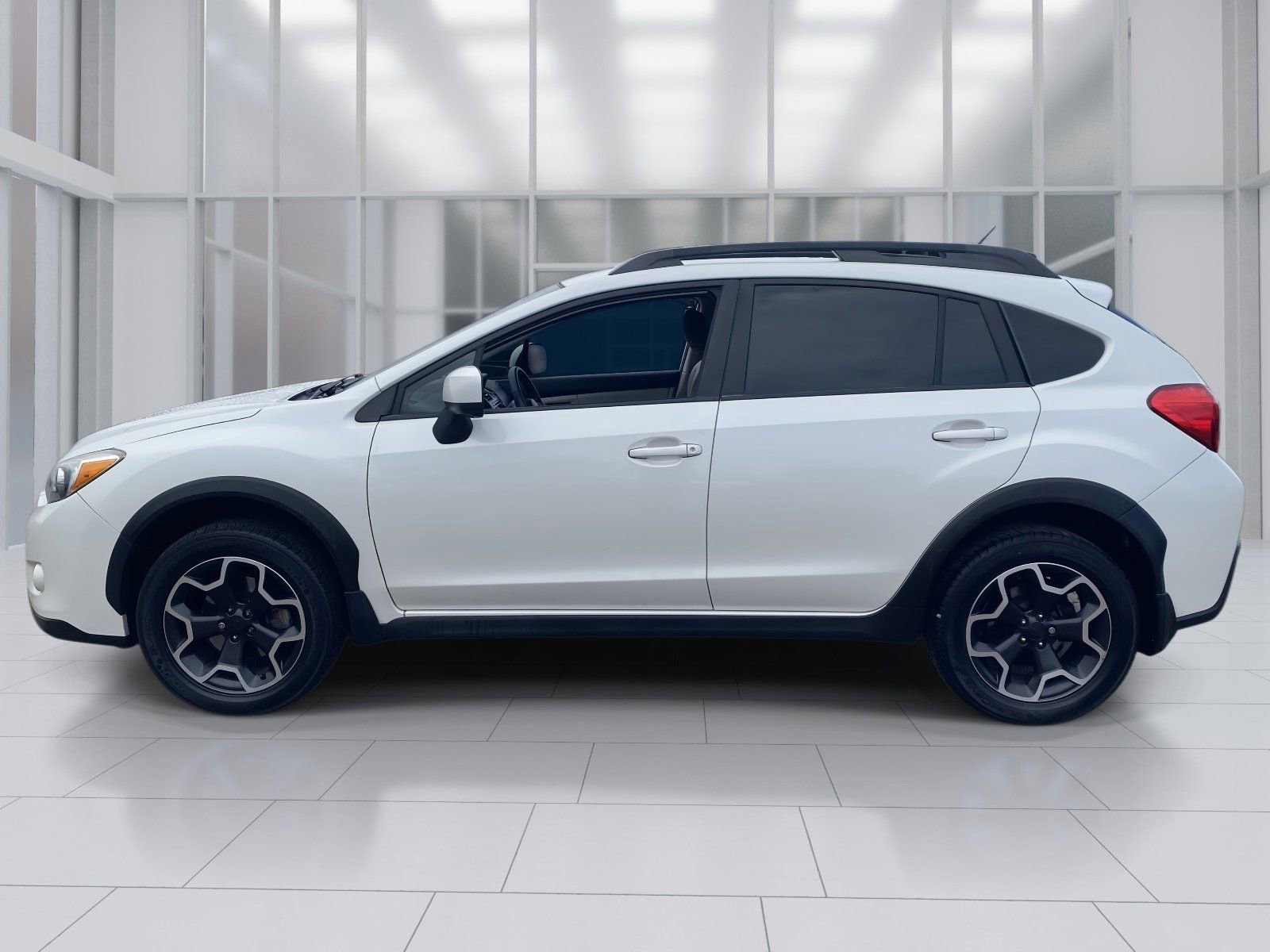 Used 2014 Subaru Crosstrek 2.0i Limited image 3