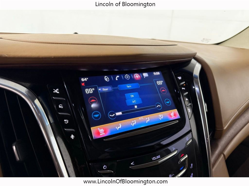 Used 2016 Cadillac Escalade ESV Platinum image 37