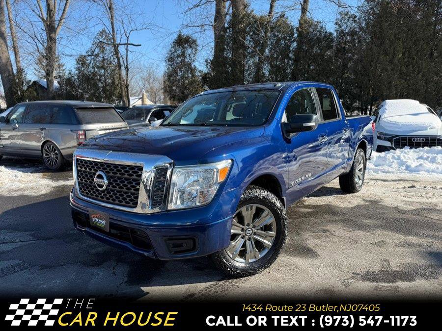 Used 2019 Nissan Titan SV w/ SV Convenience Package image 1