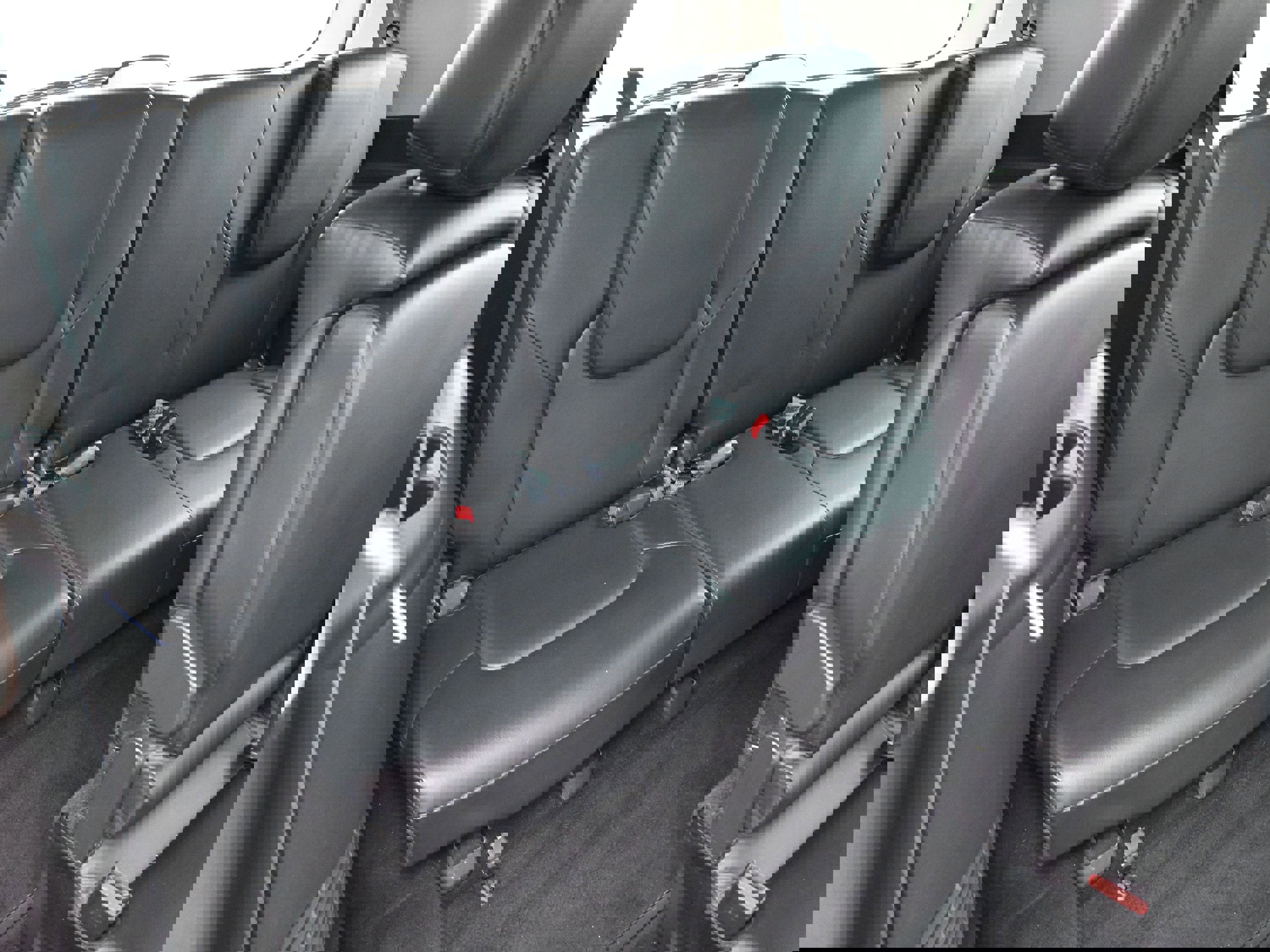 Used 2023 Nissan Armada SL image 25