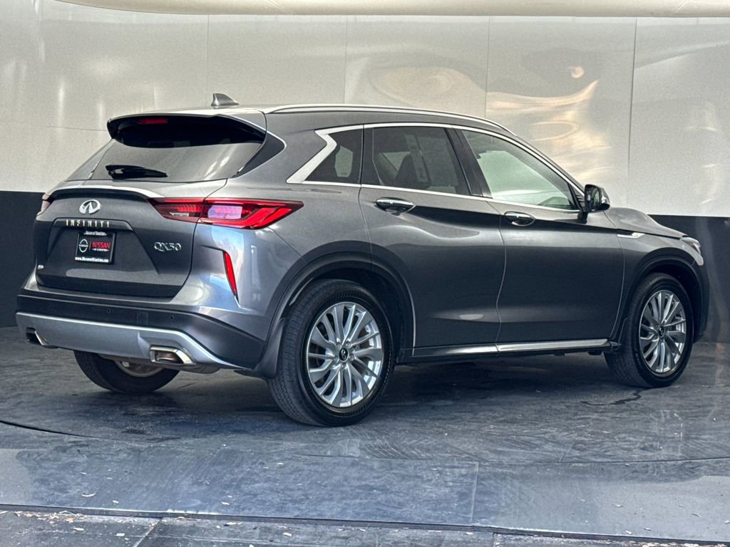 Used 2023 INFINITI QX50 Luxe w/ Cargo Package AWD/4WD image 3