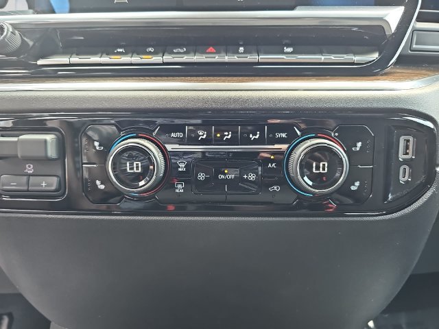 Used 2025 Chevrolet Silverado 1500 LT RWD image 21