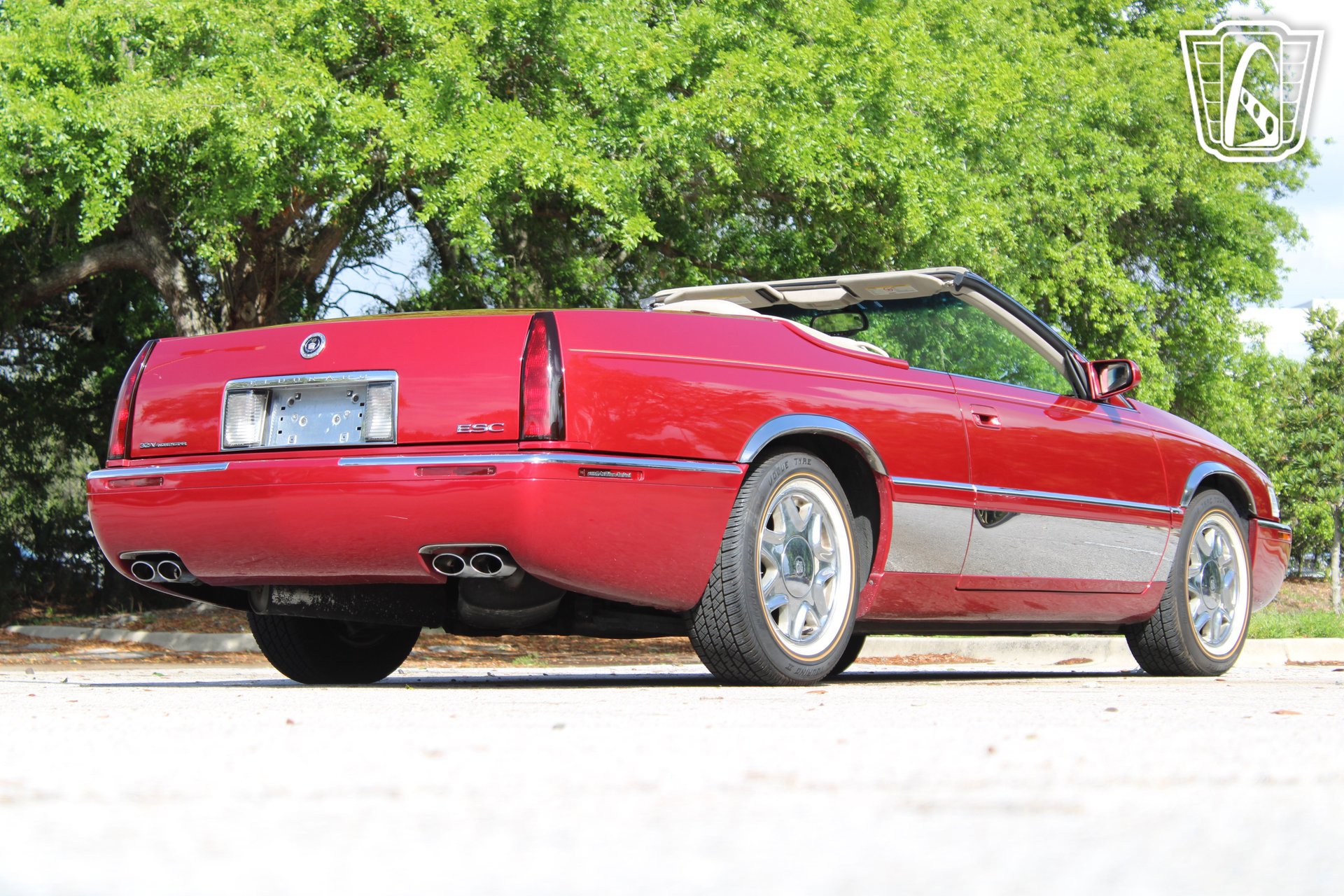 Used 2000 Cadillac Eldorado ESC w/ Comfort/Convenience Pkg image 8