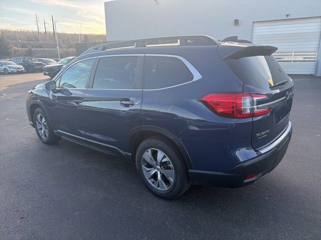 Used 2023 Subaru Ascent Premium w/ Convenience Package image 4
