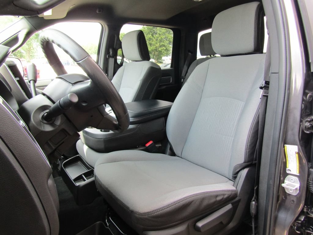 Used 2022 RAM 2500 Big Horn AWD/4WD image 16