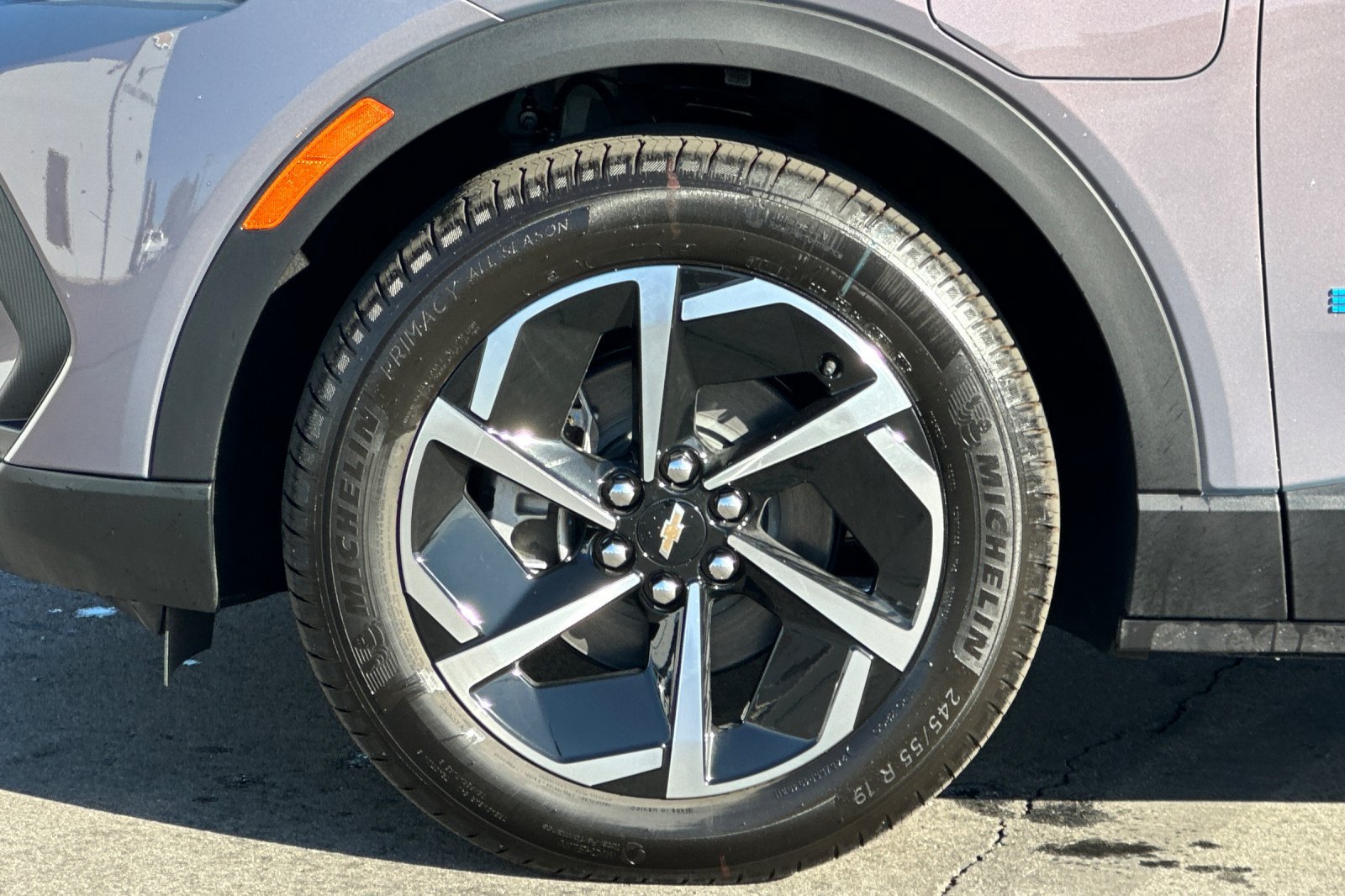 New 2026 Chevrolet Equinox EV LT FWD image 33