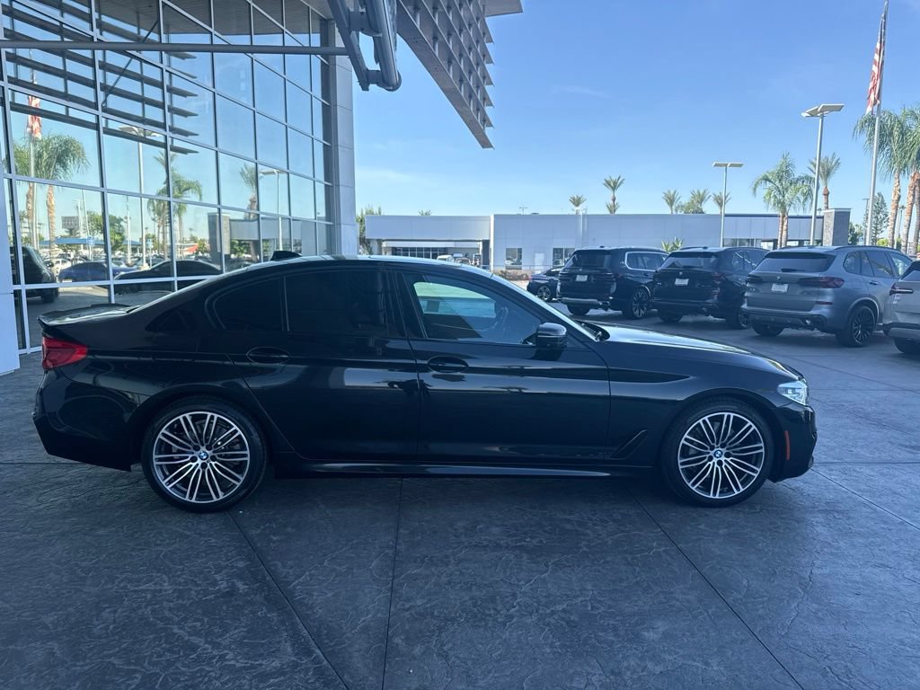 Used 2020 BMW 530i w/ M Sport Package RWD image 3