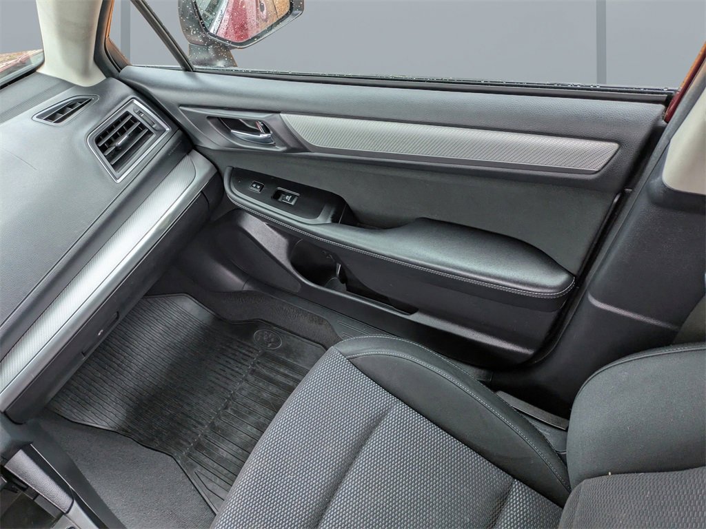 Used 2015 Subaru Outback 2.5i Premium image 16