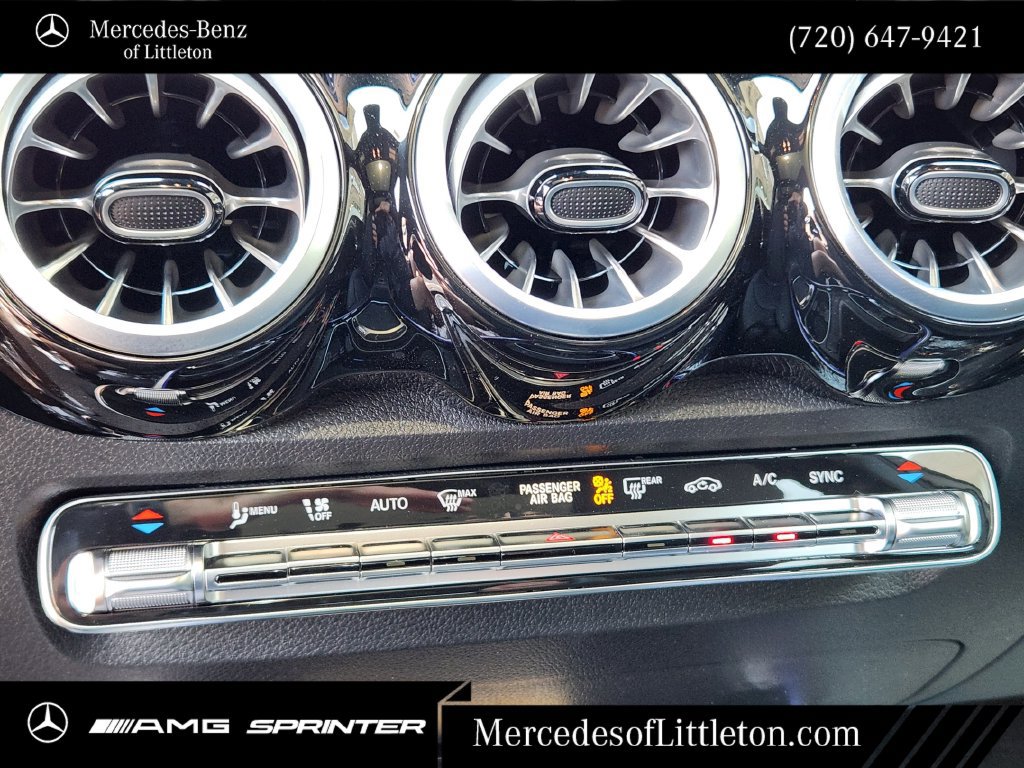 New 2026 Mercedes-Benz GLB 250 4MATIC image 19
