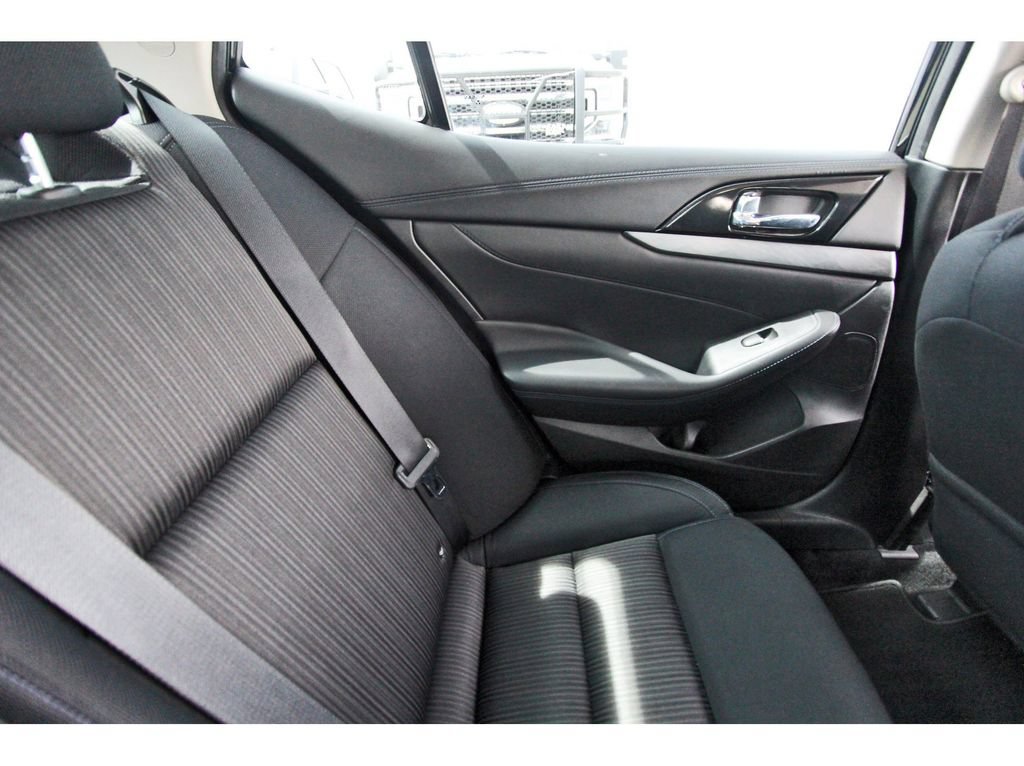 Used 2018 Nissan Maxima 3.5 S FWD image 10