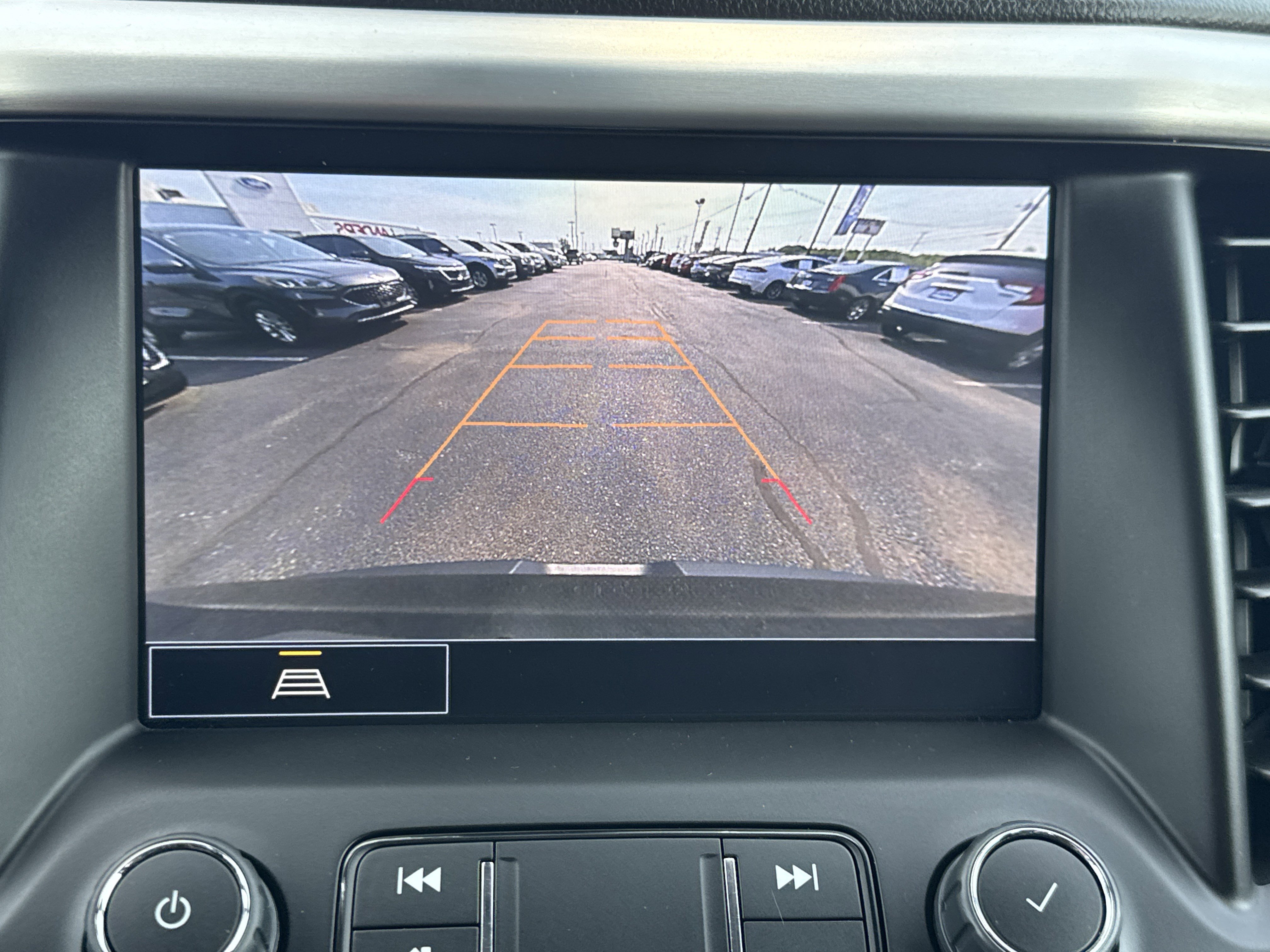 Used 2023 GMC Acadia SLT AWD/4WD image 20