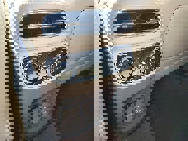 Used 2022 Genesis GV80 2.5T w/ Prestige Package 04 image 18