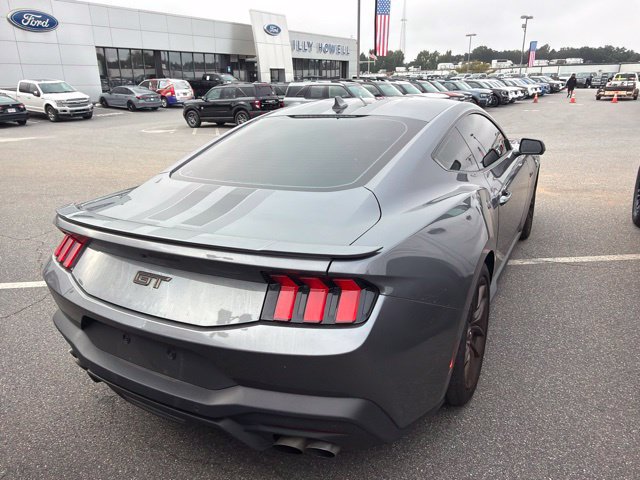 Used 2024 Ford Mustang GT Premium RWD image 3