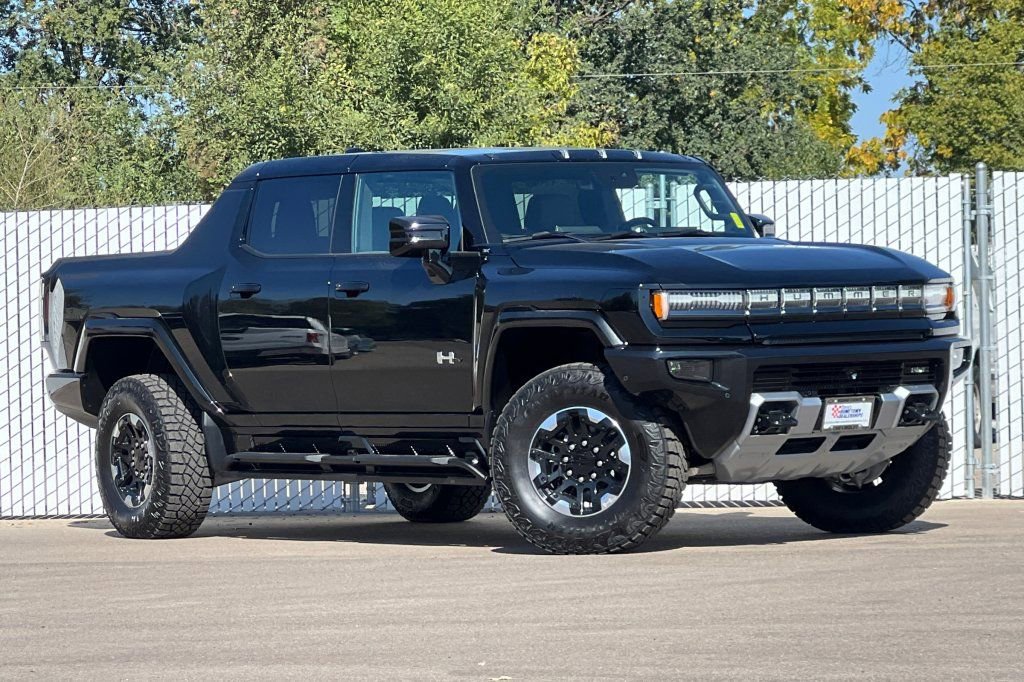 New 2025 GMC Hummer EV 3X w/ Extreme Off-Road Package video 2