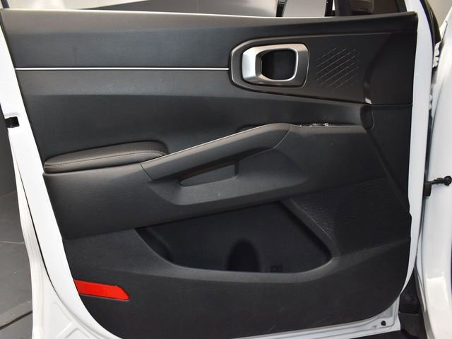 New 2025 Kia Sorento EX w/ Panoramic Sunroof Package AWD/4WD image 16