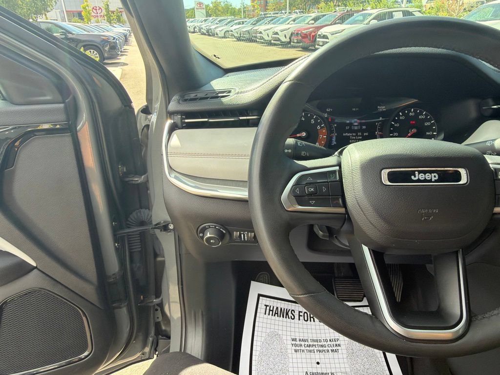 Used 2024 Jeep Compass Limited AWD/4WD image 26