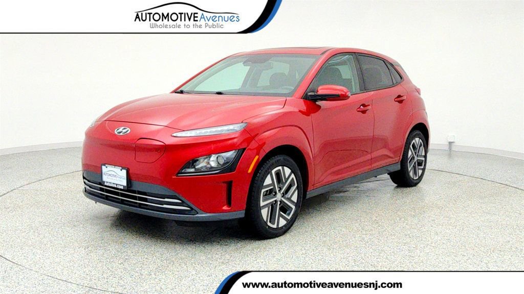 Used 2022 Hyundai Kona SEL w/ Convenience Package image 1